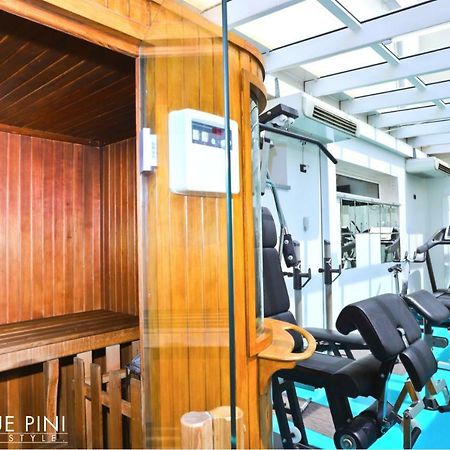 Hotel Due Pini フォルミージネ エクステリア 写真